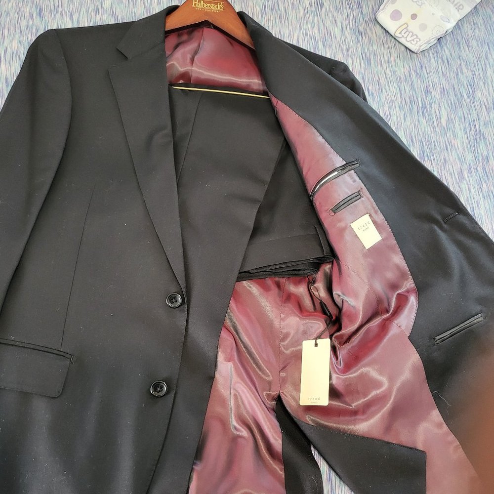 Suit